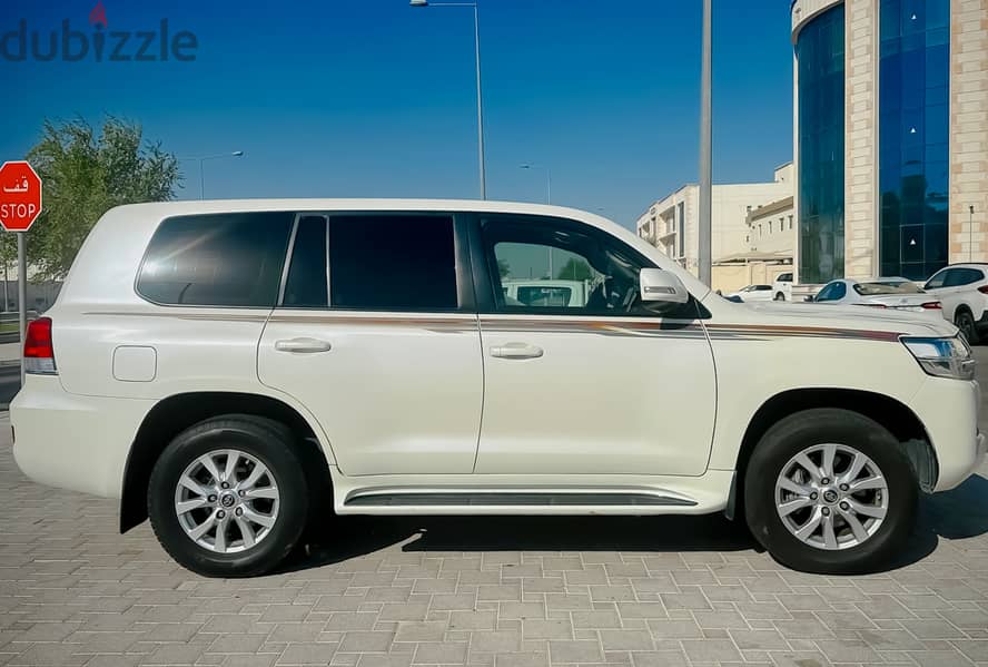 Toyota Land Cruiser 2021 GXR v6 2021 for Sale 3