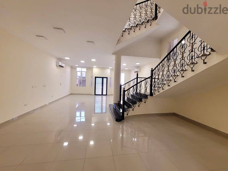 4 rent attached villa in bu hamour 10