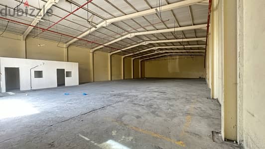 600 Store For Rent - QCD approved