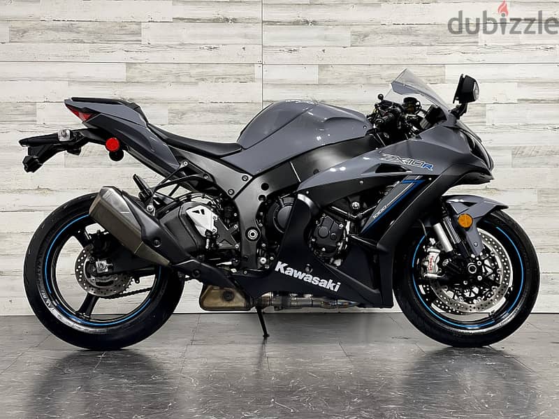 2019 kawasaki ninja ZX-10R   (+97466574363) 1