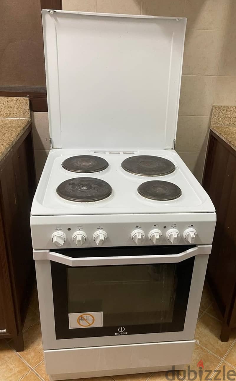 INDESIT COOKER OVEN 0