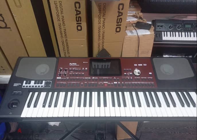 watapps +1(475)3557758 Korg pa700 61 note  amplified Oriental 0