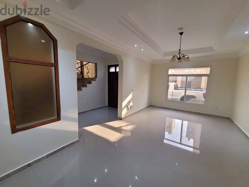 4 rent 4 bed villa in muraikh 6