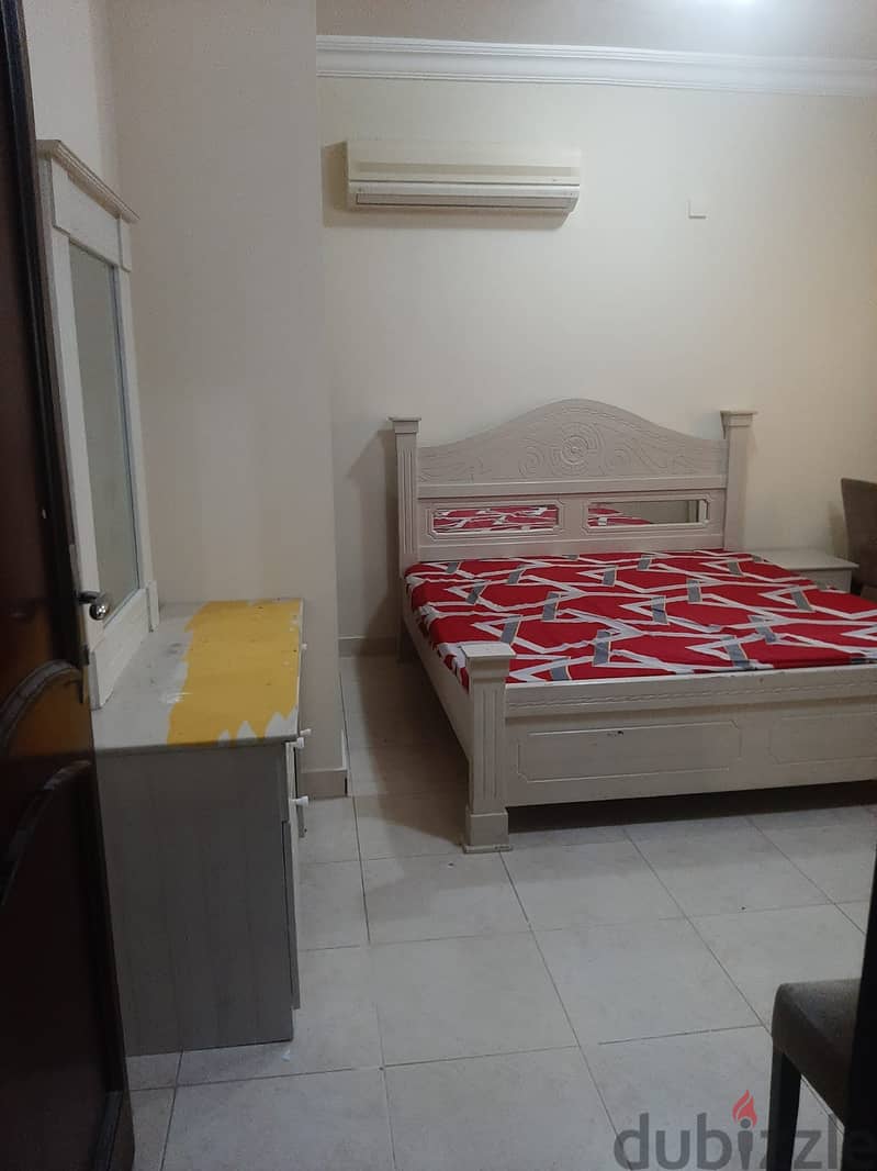 Furnished Room available for Executive Bachelor (Single)-indian 1