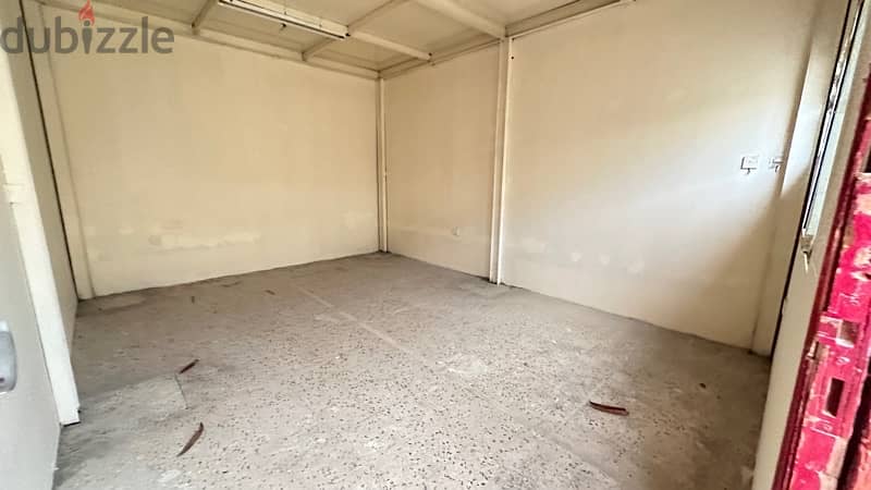 450 Garage with 6 Room For Rent 5