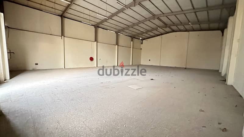 450 Garage with 6 Room For Rent 8