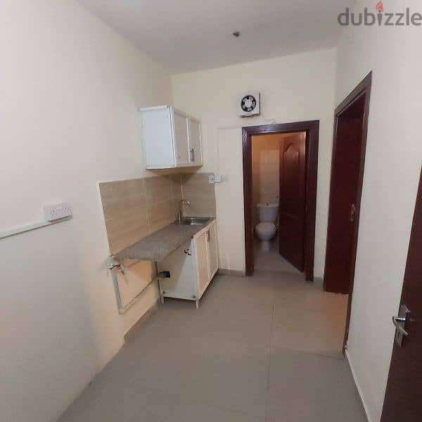 villa part Studeo penthouse@abu hamour, near darussalam mall. 4