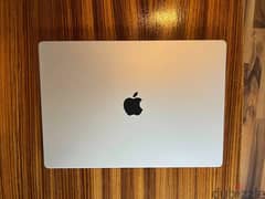 Apple - MacBook Pro 16" - M 3 Pro chip - 36GB Memory - 512GB SSD 0