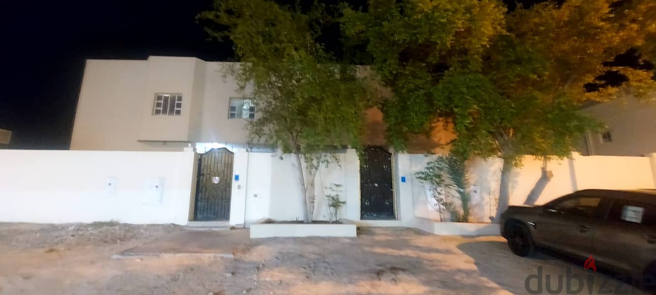 For rent villa in Al Wakra Jabal 6 Room 0