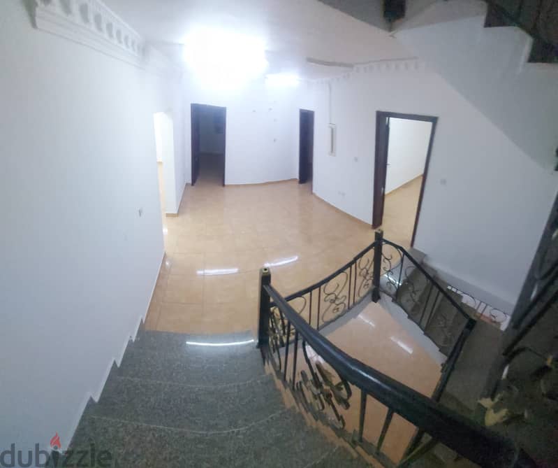 For rent villa in Al Wakra Jabal 6 Room 16