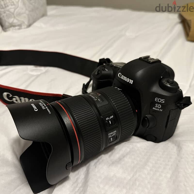 Canon - E O S 5D Mark IV 24 - 105 mm f/4L IS II USM Lens 2