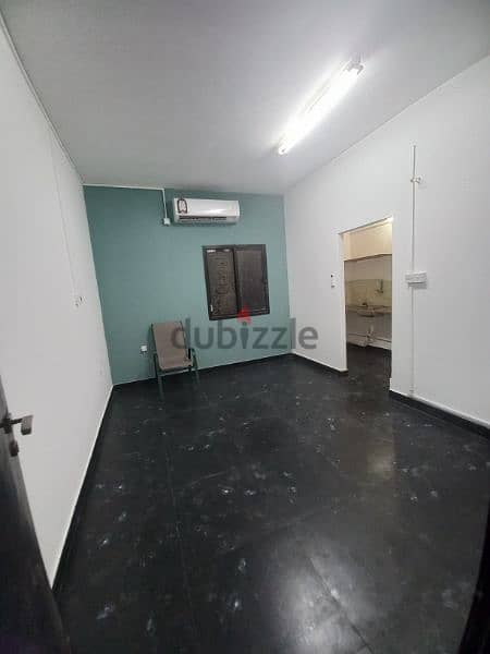 family studio mathar qadeem QR2000 0