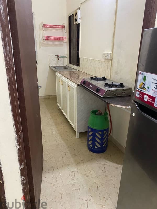 1 Bhk fully furnished wakra meshaf no commission 5