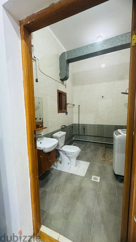 2 BHK on bathroom abuhamur 3300 10