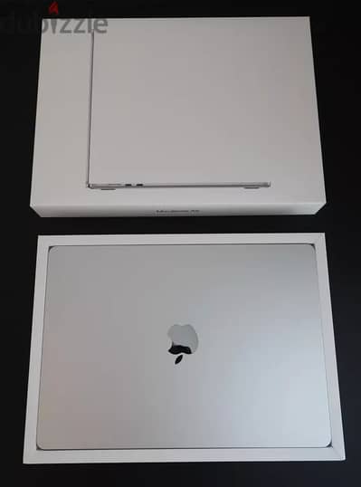 Apple - MacBook Air 13-inch Laptop - M 3 chip - 8GB Memory - 256GB SSD