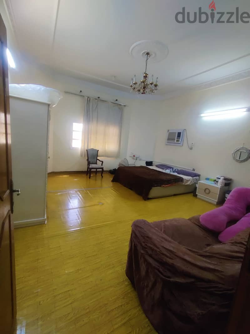 Fully furnished Spacious 1 bhk with 2 halls 6