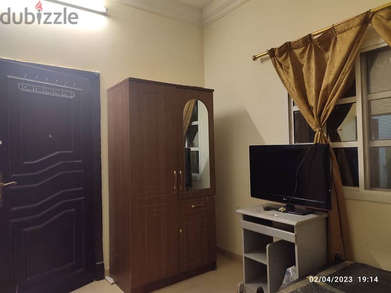 Studio flat for rent in Al wakara 2