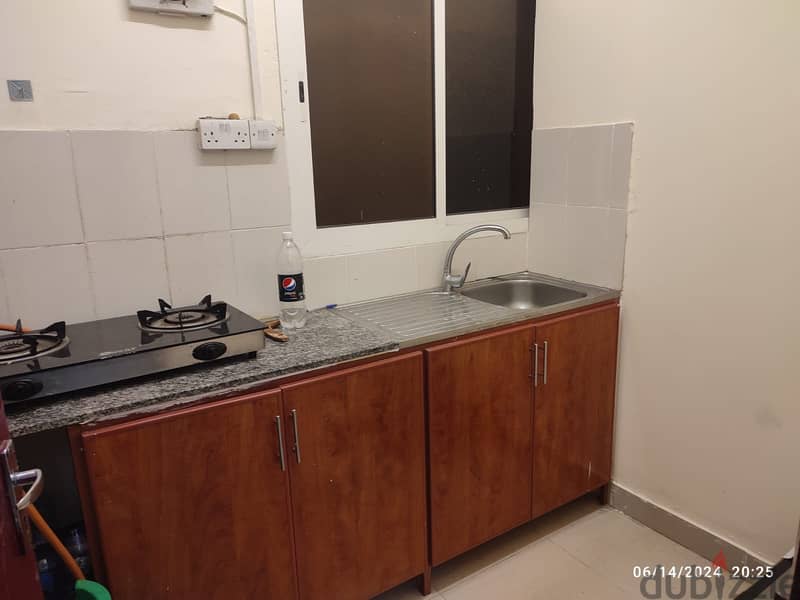 Studio flat for rent in Al wakara 7