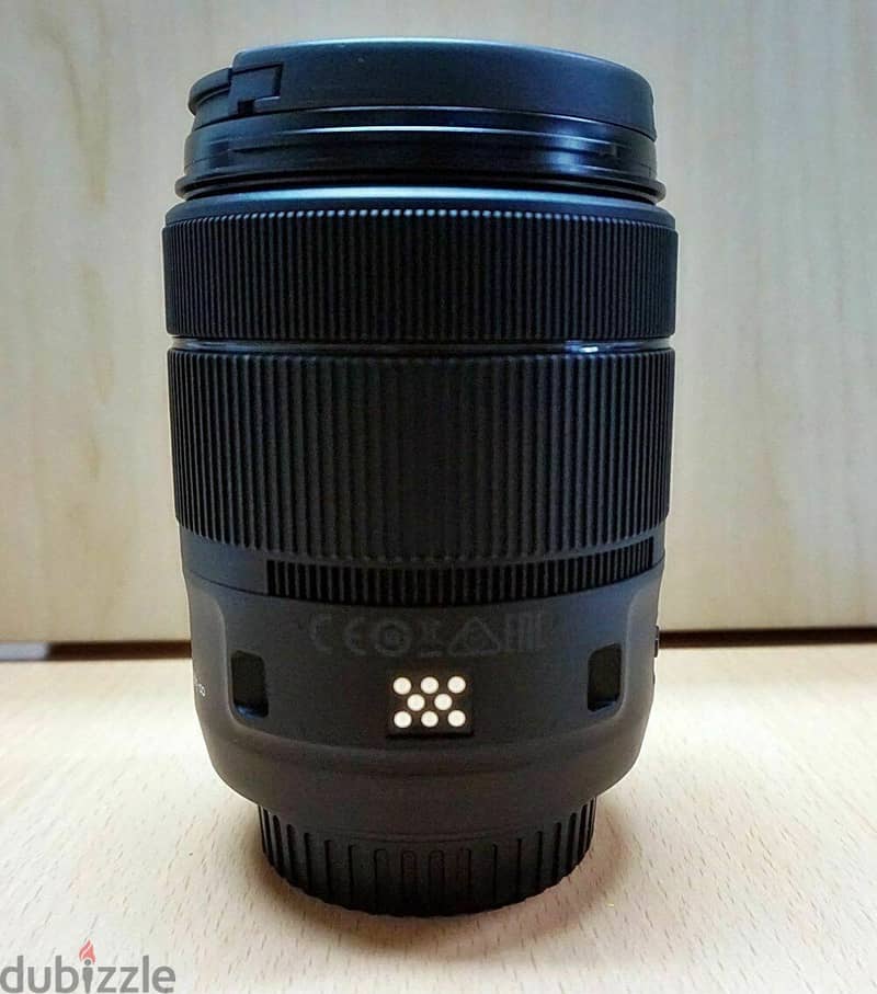 CANON EF-S 18-135MM F/3.5-5.6 IS USM LENS 1