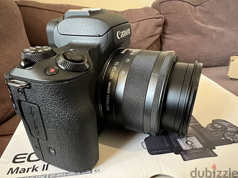 Canon E O S M50 Mark II Mirrorless 15-45mm and 55-200mm Lenses 2