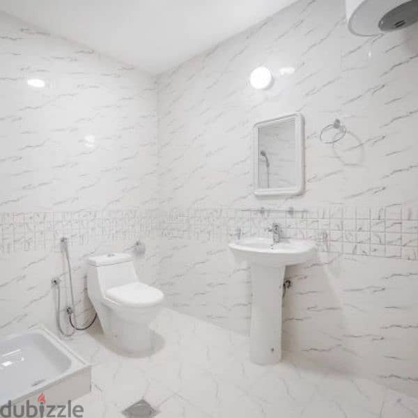 BRAND NEW FULLY FURNISHED 1 BHK FLAT IN WAKRAH 3