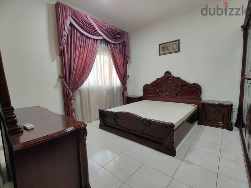 Fully furnished 4bhk family compound villa in Ainkhalid 3