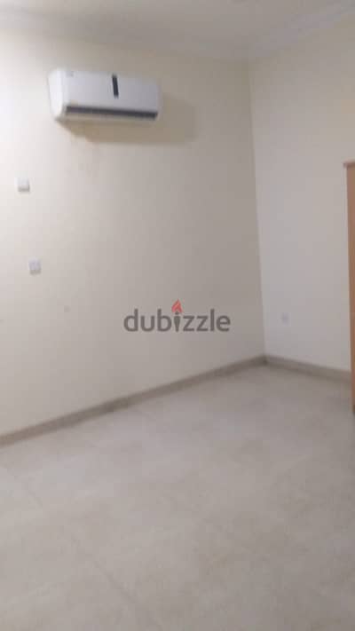 Familt Room For rent in Al Wukhair Behind Al Maha clinic