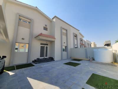 attached 5 bedroom villa in azghawa