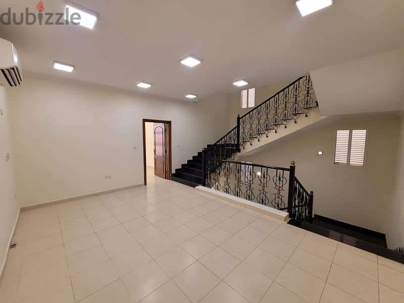 4 rent attached villa in bu hamour 10