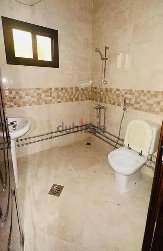 Newly renovated studios for rent in thumama 5