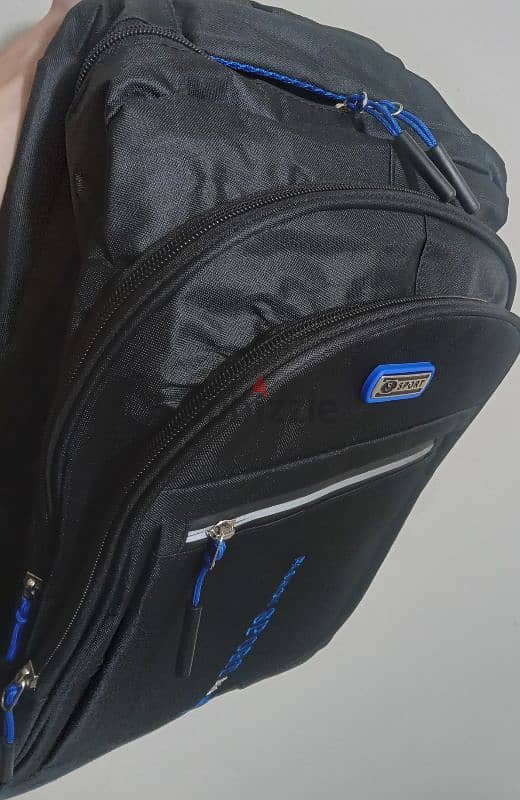 black sport  bag 1