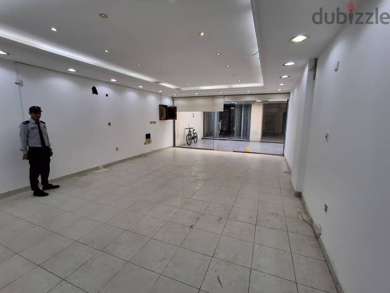 Shop for rent in Al Gharafa area 5