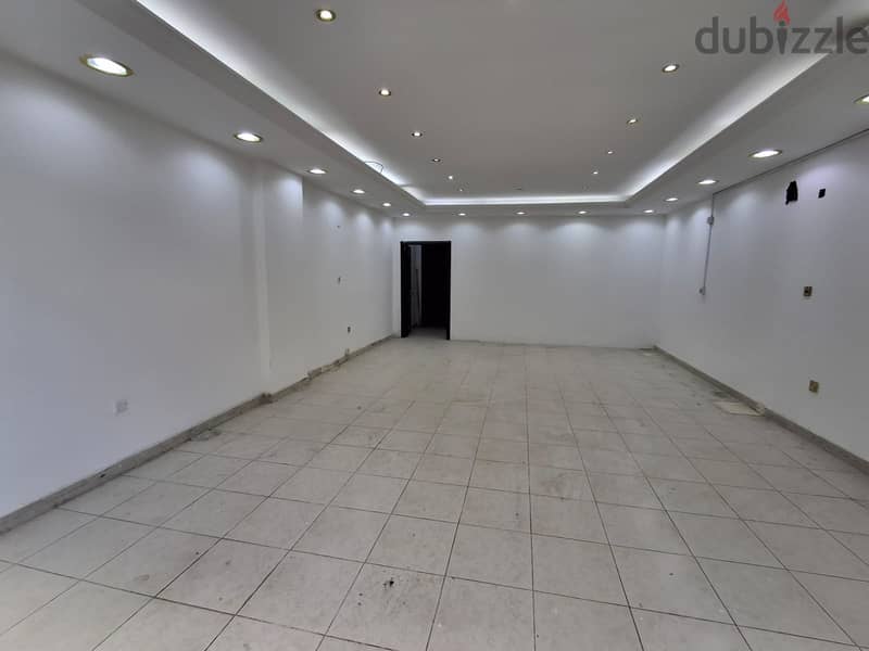 Shop for rent in Al Gharafa area 8