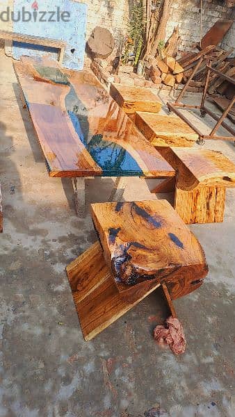 epoxy luxury dinning tables. whatsappfor order  0092304-8683392.