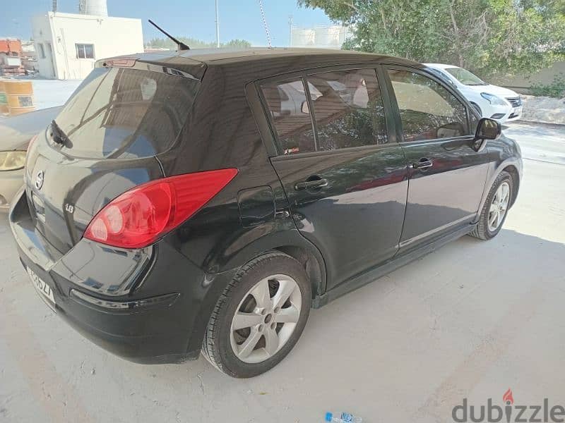 Nissan Tiida 2011 2