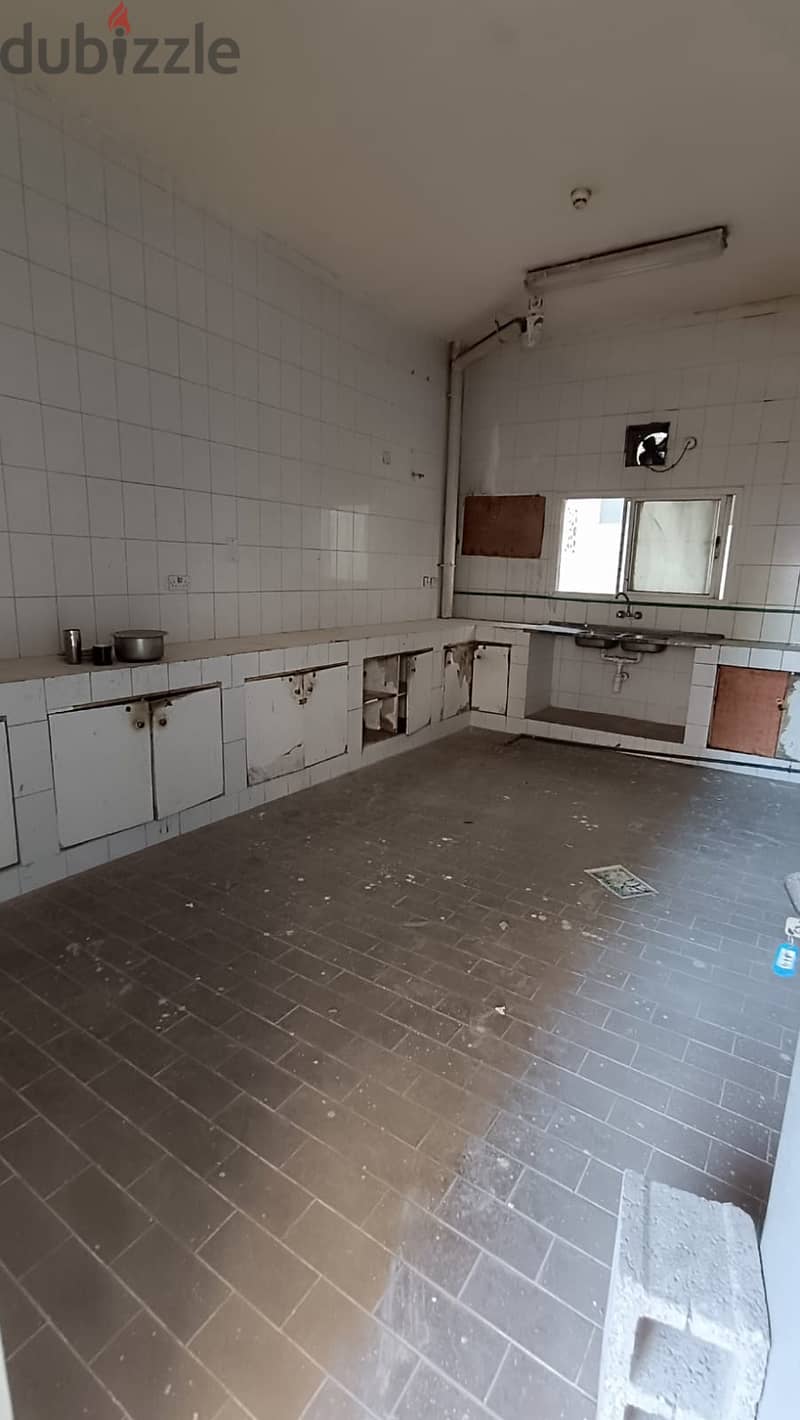 13 Rooms for rent On Waklat  Street 6 Industrial Area 3