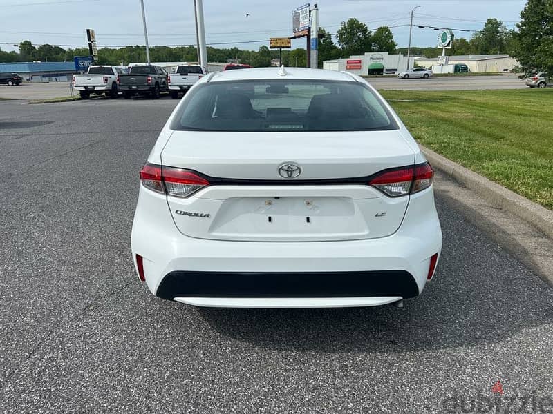 2021 Toyota Corolla LE FWD 2