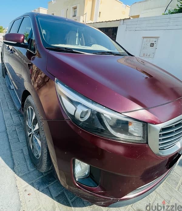 Kia Carnival 2016 1