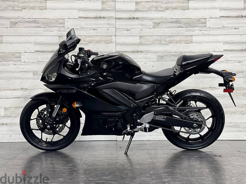 Yamaha R3 ( +971 52 300 8603) 3