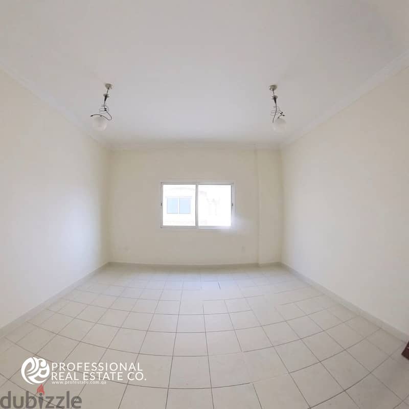 Unfurnished | 2 BHK Apartment in Bin Mahmoud | Near to Metro Station 3