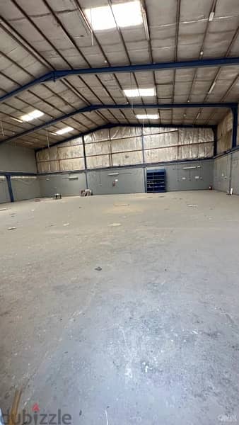 500 Carpentry/ Aluminum Workshop with 7 Room For Rent 6