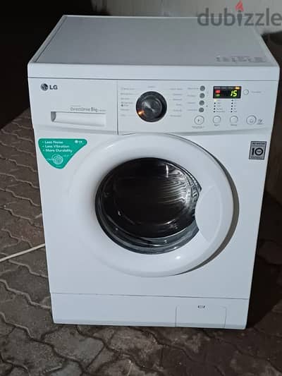 lg 8. kg Washing machine for sale call me. 70697610