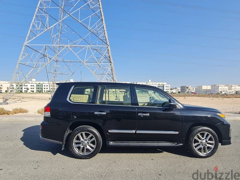 Lexus LX-Series 2013 7