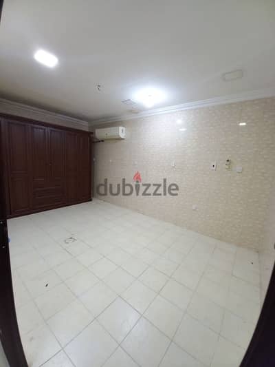 2 BHK outhouse hilal QR2700