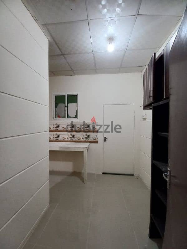 2 BHK outhouse hilal QR2700 5