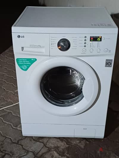 lg 8. kg Washing machine for sale good quality call me. 70697610