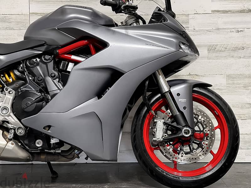 2020. Ducati Supersport  +974 66574363 1