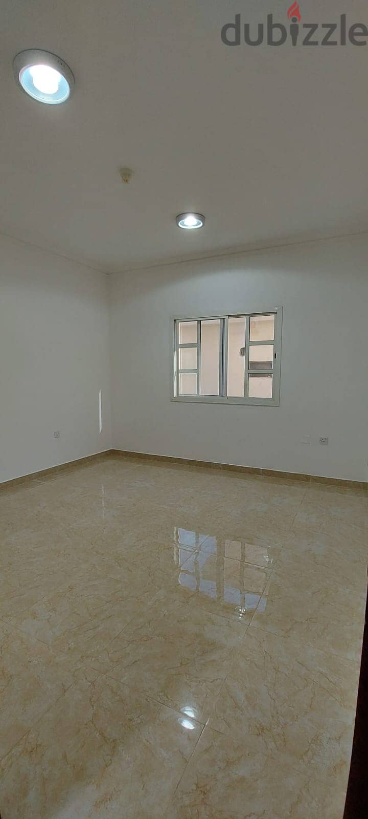 Apartment for rent in Al Wakrah naer Ooredoo for family 3bhk 7