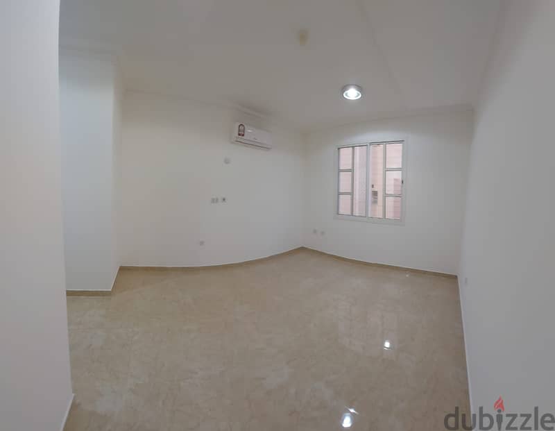 Apartment for rent in Al Wakrah naer Ooredoo for family 3bhk 13