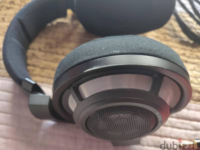 Sennheiser HD 800S Headphones 3